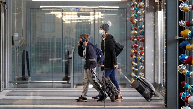 La Justicia investiga comprobantes de PCR que presentaron viajeros al volver del exterior