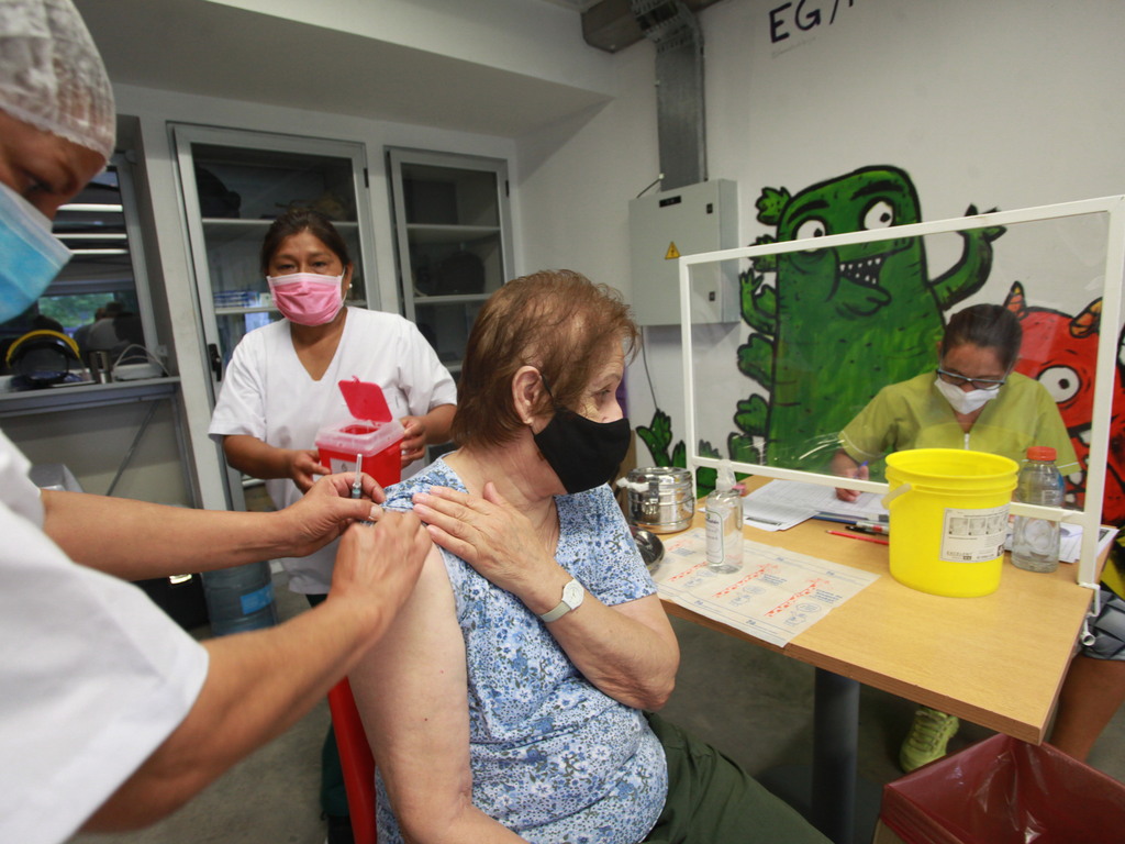 Mendoza quintuplicó el promedio de vacunas diarias colocadas