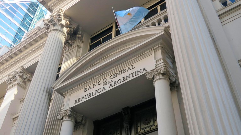 El Banco Central compró más dólares en la primera semana de marzo que durante todo febrero