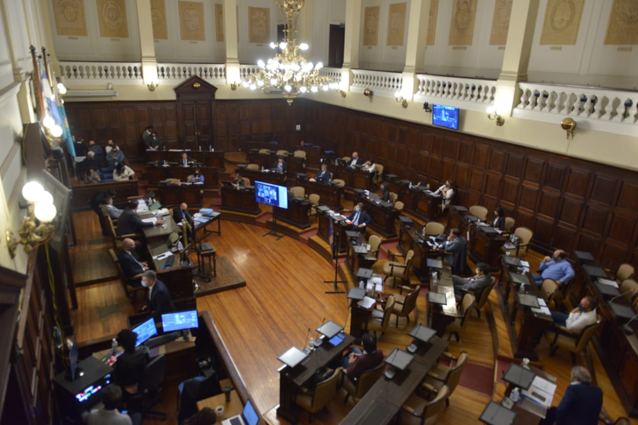 Dos diputados de Mendoza se contagiaron de coronavirus