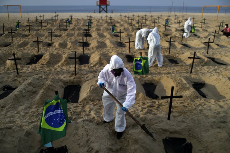 El ritmo de contagios y muertes en Brasil pone en riesgo a toda América Latina