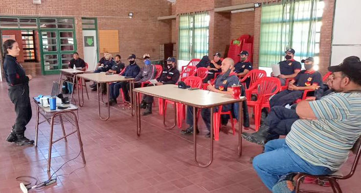 Bomberos de Villa Atuel se capacitaron para el control  de las emociones