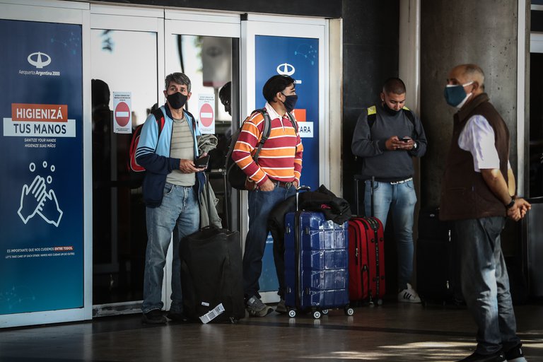 COVID- 19 en Argentina: confirmaron 16.056 nuevos contagios en las últimas 24 horas, la cifra más alta desde octubre