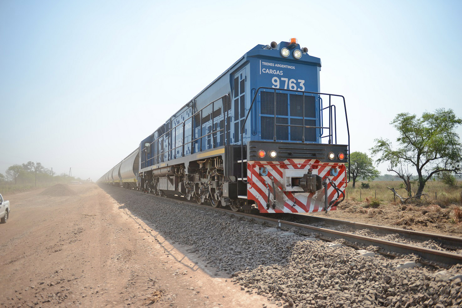 Empresas chinas mantienen su interés  en recuperar el ferrocarril al Sur provincial