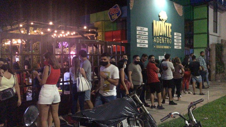 En Formosa hubo un cacerolazo inédito y la gente desafió la orden de Insfrán de volver a la Fase 1