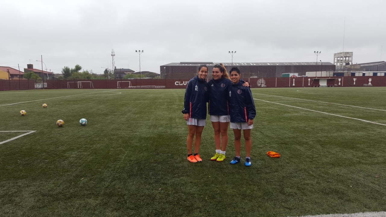 Tres futbolistas sanrafaelinas quedaron en Lanús