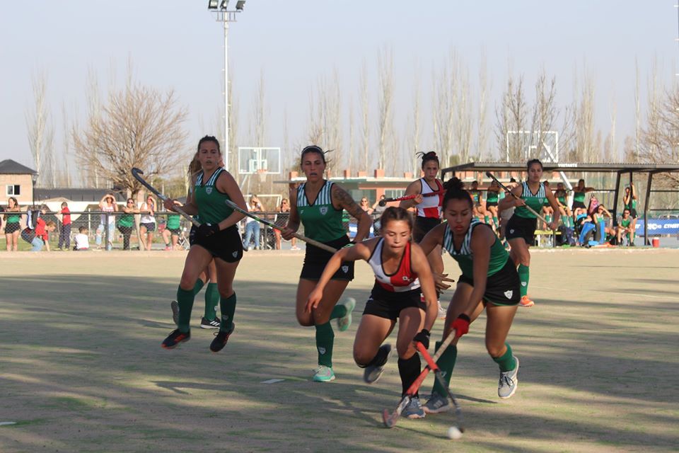 Maristas y San Jorge comienzan su camino en el torneo mendocino de hockey