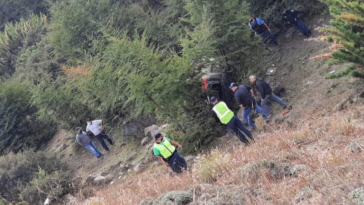 Neuquén: madre e hijo se salvaron de milagro tras caer por un barranco