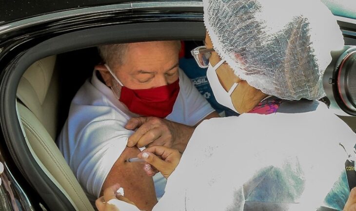 Lula Da Silva recibió la primera dosis de la vacuna contra el coronavirus