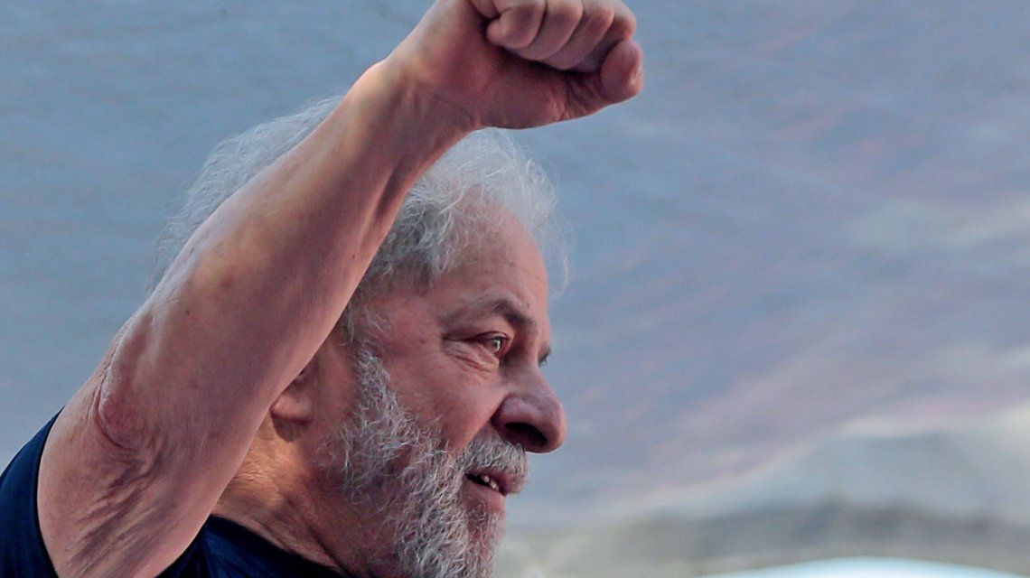 Lula no descarta enfrentar a Bolsonaro en 2022: «Solo tendré 77 años, un pibe»
