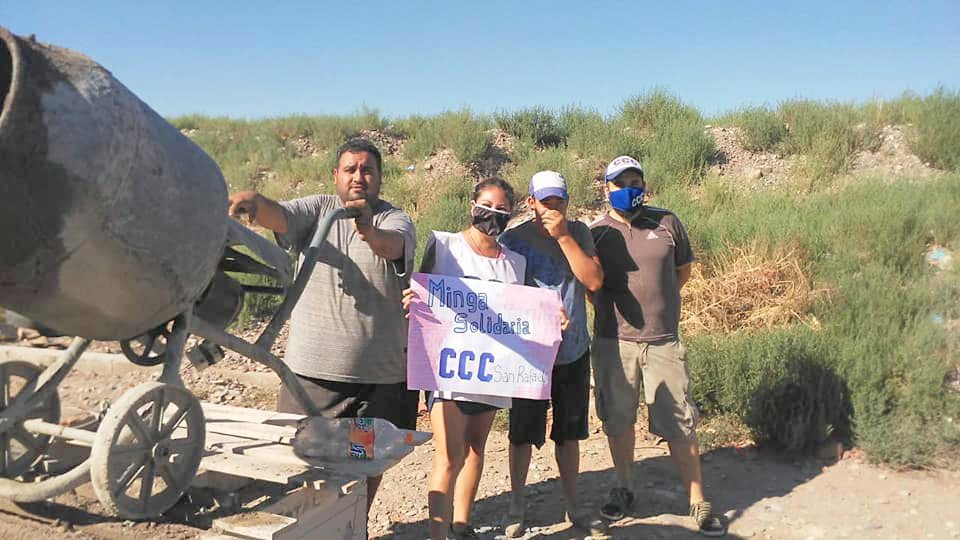 Con una “minga solidaria”  amigos y vecinos construyen  una habitación para un niño  internado en el Garrahan