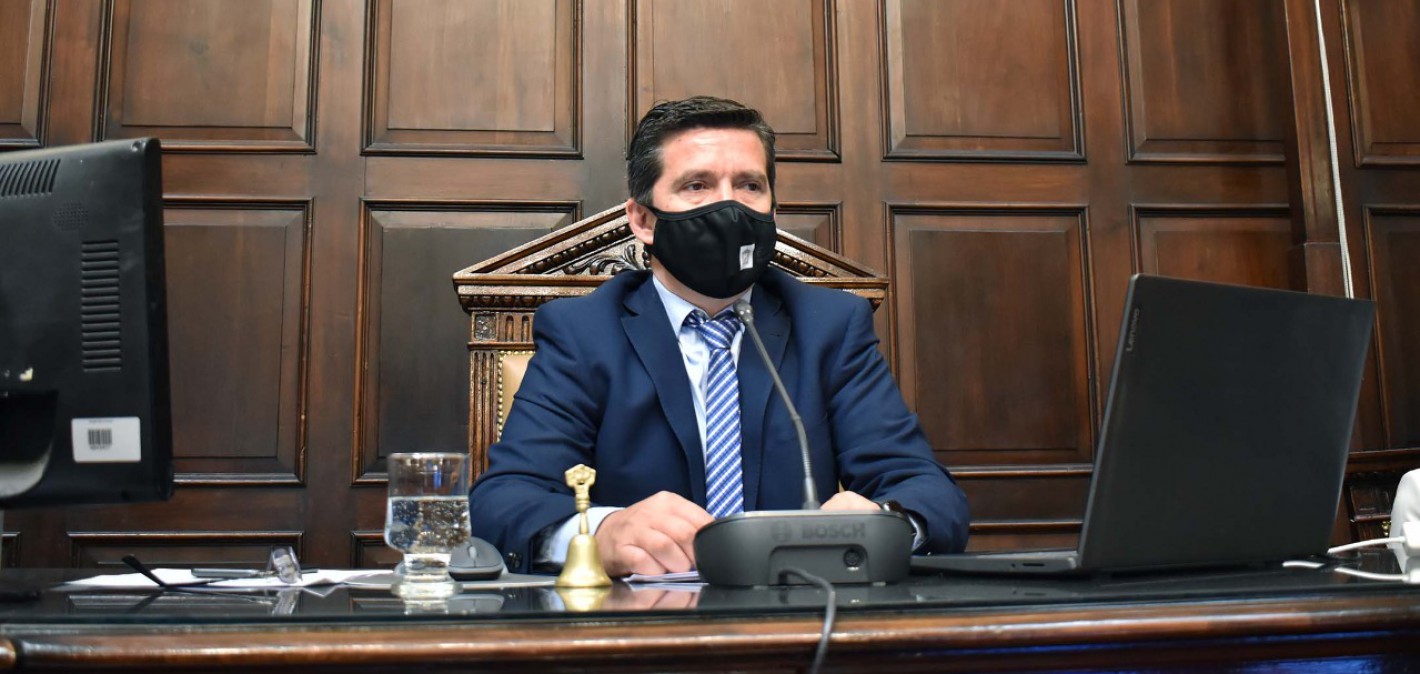 El radicalismo respondió ante las acusaciones del PJ por la vacunación en Mendoza