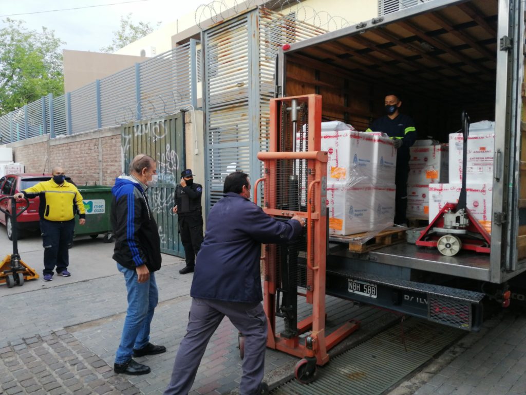 Llegaron 15 mil nuevas dosis de Sputnik V a Mendoza