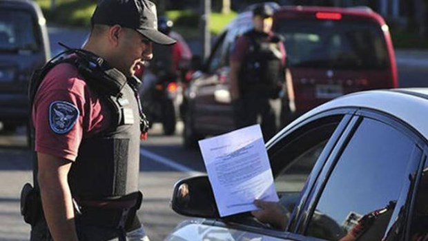 En el Gobierno admiten que las restricciones continuarán y se podrían profundizar