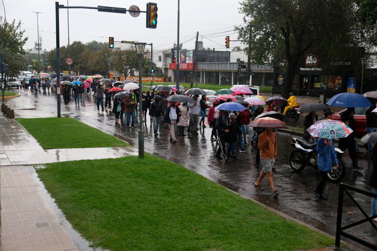 Rosario: manifestantes pidieron por la liberación del joven que atropelló y mató a dos delincuentes que lo habían asaltado