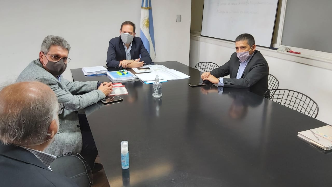 El Secretario de Obras Públicas  de la Nación recibió a los integrantes  del Consorcio Unión Pacífico