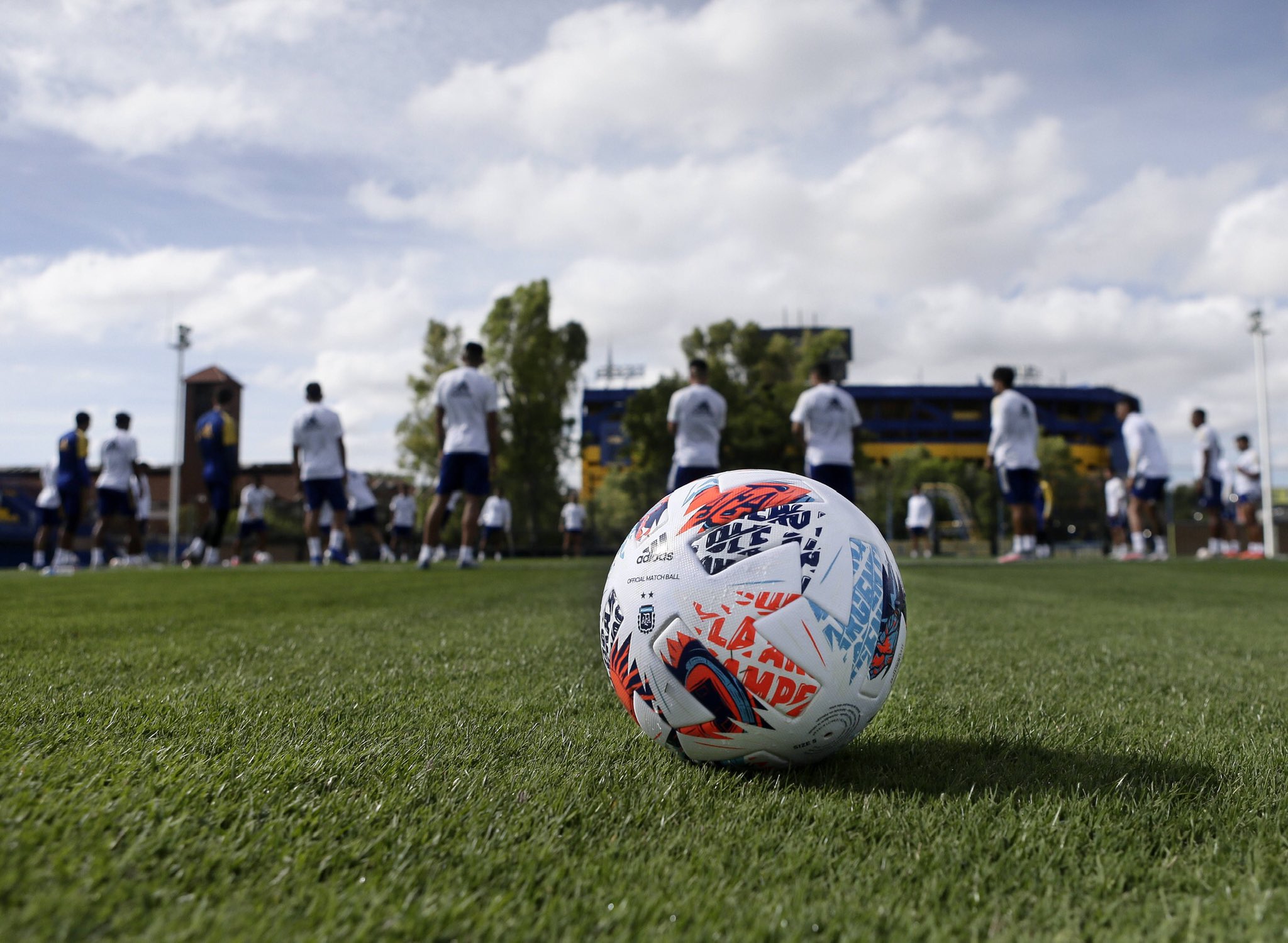 El fútbol argentino extrema las medidas debido a los casos de coronavirus