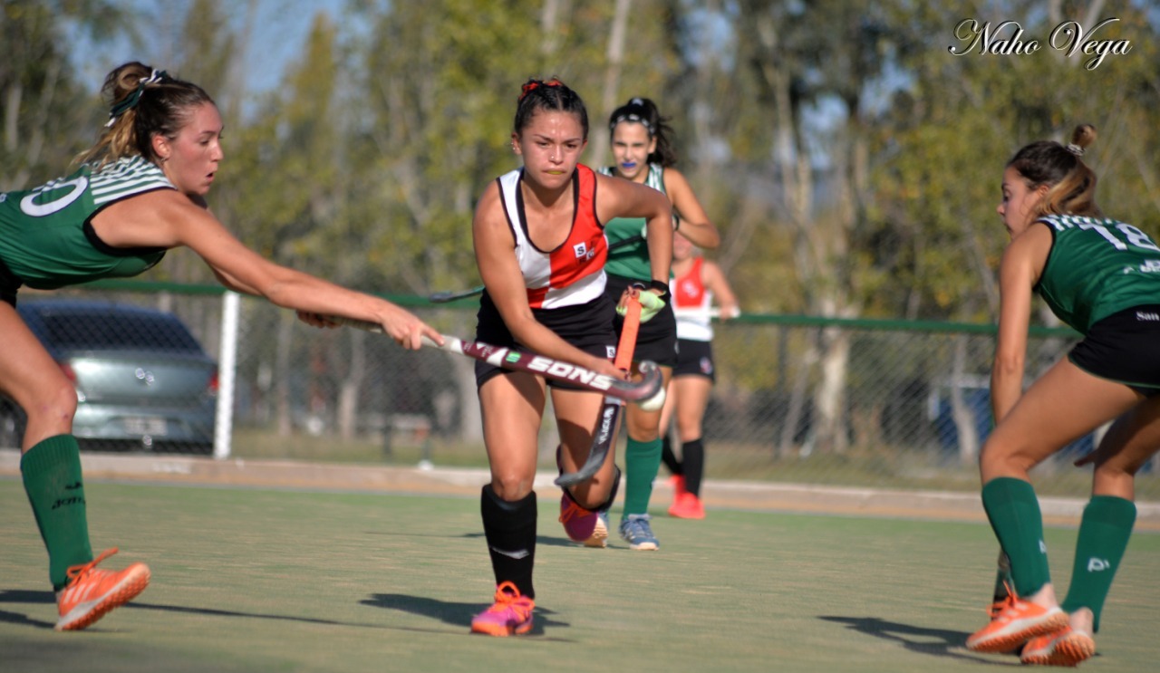 Caídas de San Jorge y Maristas en el torneo mendocino de hockey