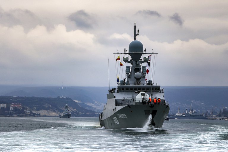 Rusia planea cerrar varios sectores del Mar Negro pese a las advertencias de la OTAN