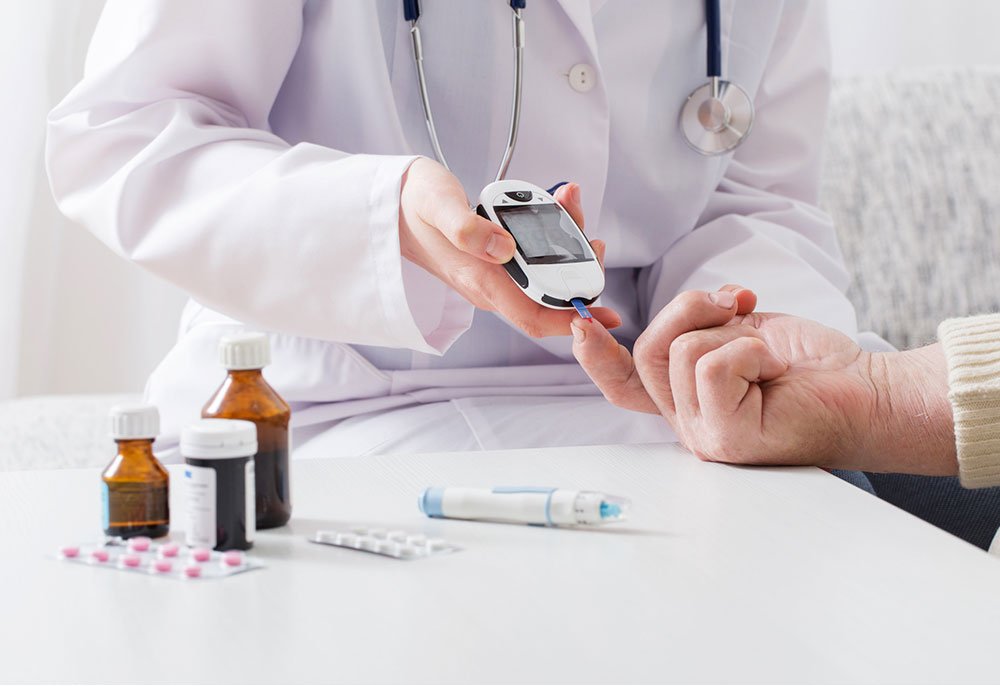 La Justicia le ordenó a OSEP la cobertura  integral para el monitoreo continuo de glucosa