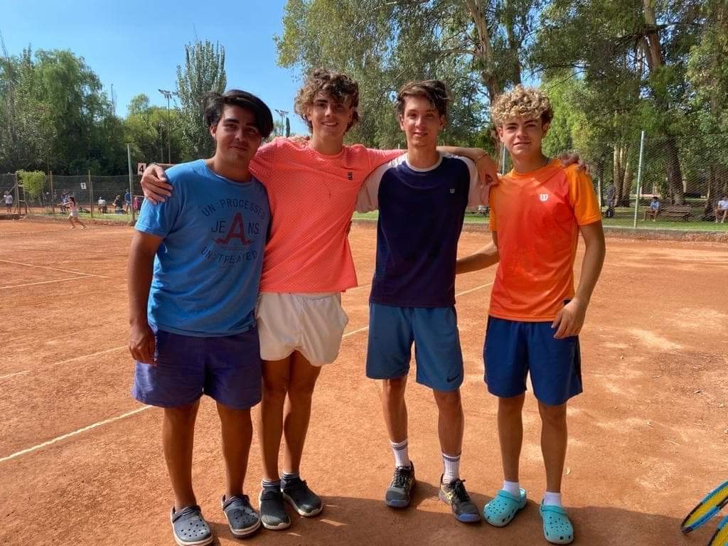 Tenistas locales se destacaron en el 2° Torneo Regional de Menores