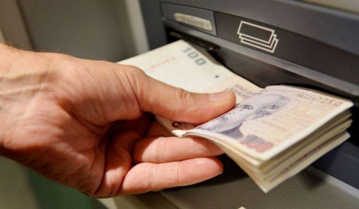 Aumento del 35% del salario mínimo, vital y móvil