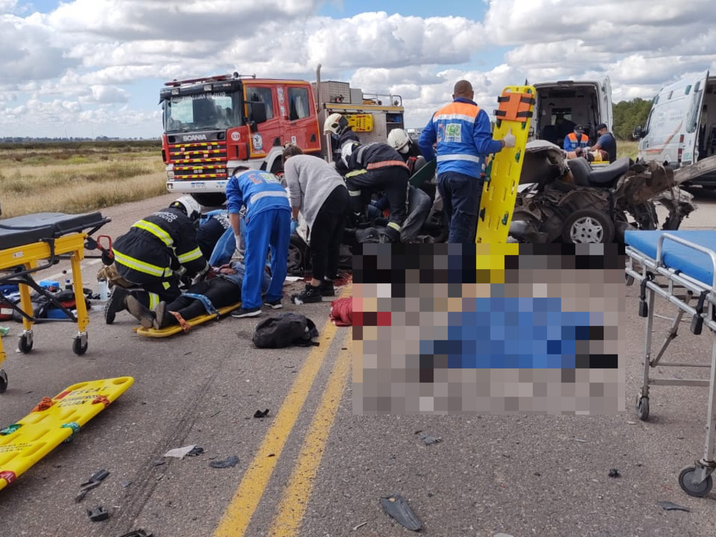 Un hombre murió y otras dos personas resultaron gravemente heridas en un accidente frontal en Luján