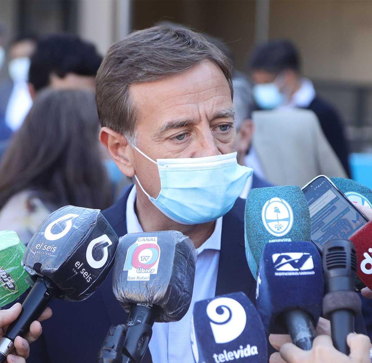 Mendoza continuará con las restricciones  que rigen desde el sábado pasado