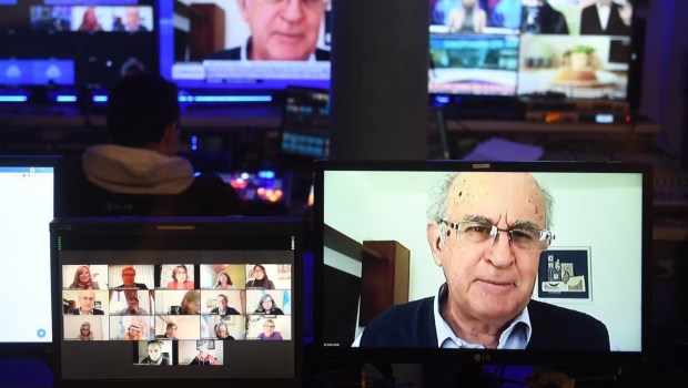 Una declaración de senadores K le pone condiciones a Guzmán