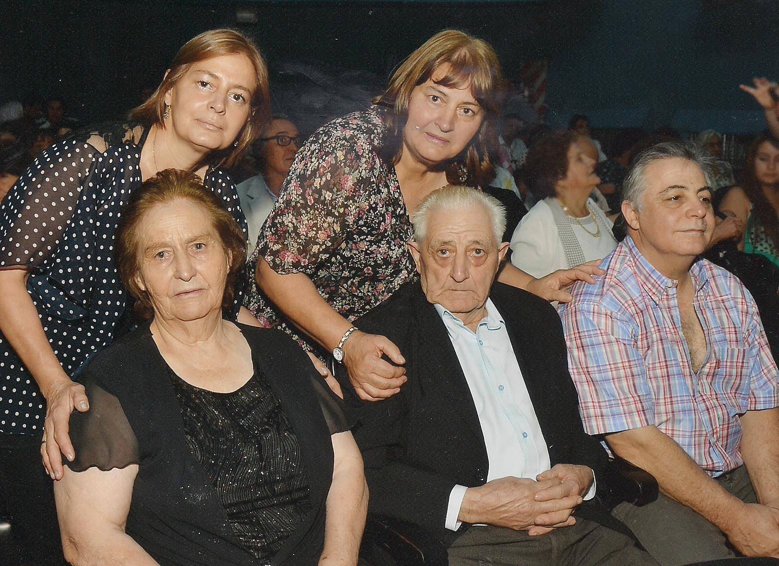 COVID- 19:  Pesar por el fallecimiento del matrimonio que forjó Empanadas Doña Juana