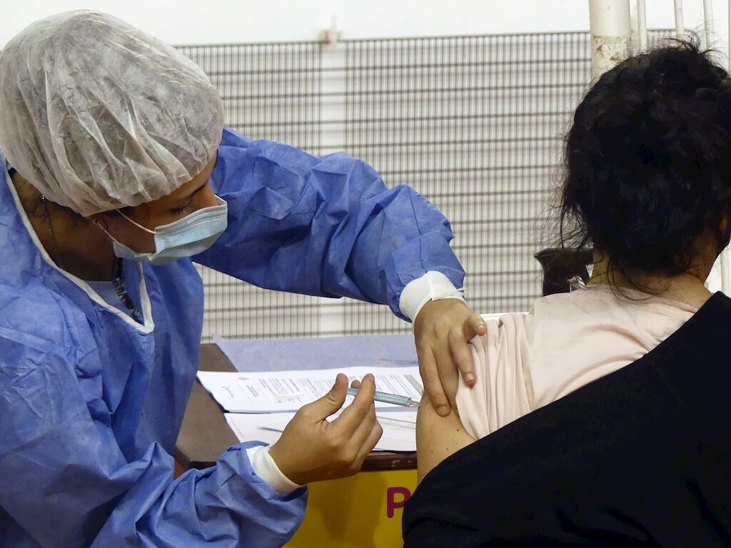 Retoman la distribución de Sputnik V: cuántas dosis le tocan a Mendoza