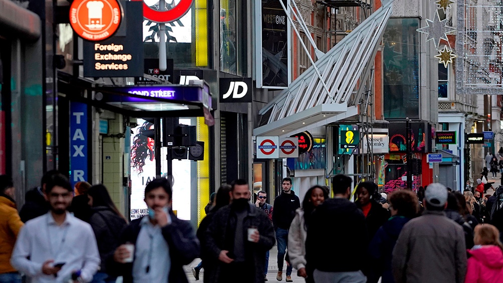 Europa continúa el proceso de relajación de medidas y se suma Estados Unidos