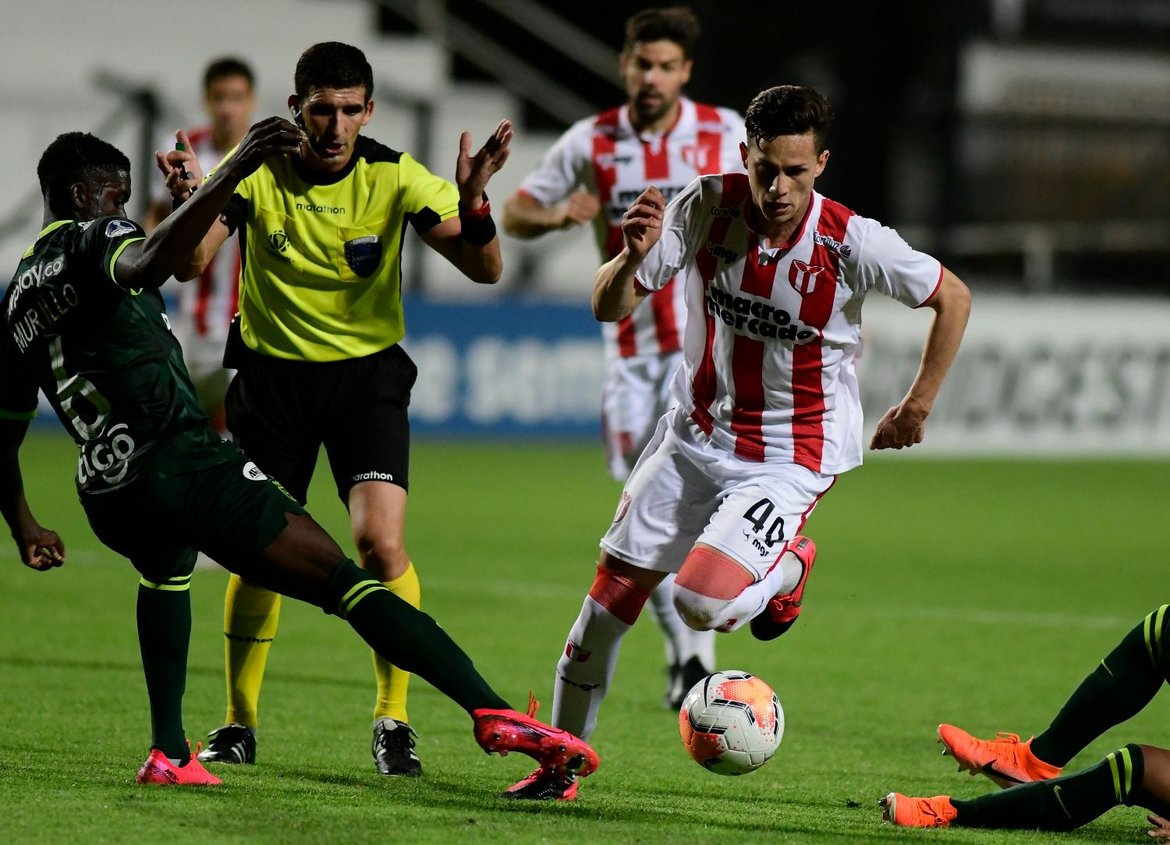 Andrés Merlos dirigirá en Copa Sudamericana y estará de cuarto árbitro en Libertadores