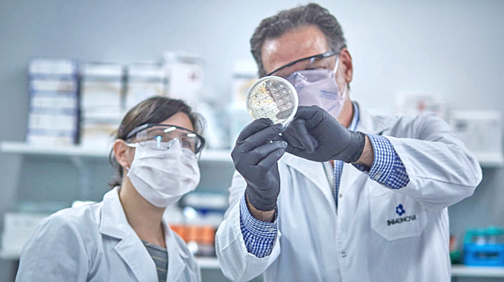 Pandemia: “La cepa Manaos tiene  la particularidad de ser más contagiosa”