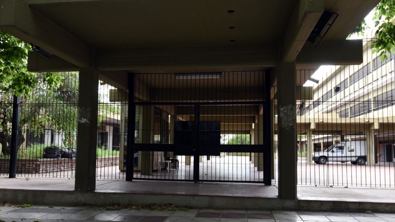 Los colegios de la UNCUYO no tendrán clases presenciales por 21 días