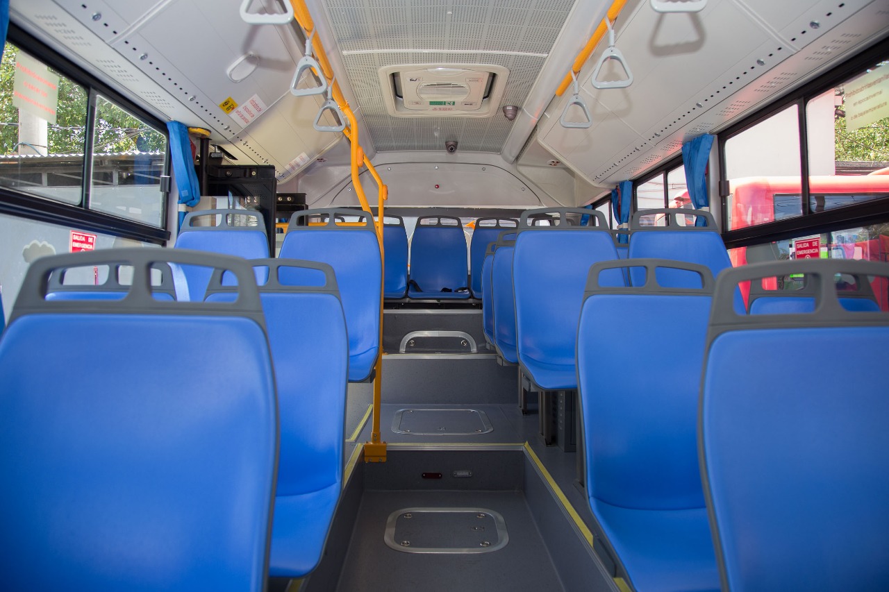 El transporte público funcionará como domingo los próximos nueve días y estará habilitado solo para las actividades permitidas