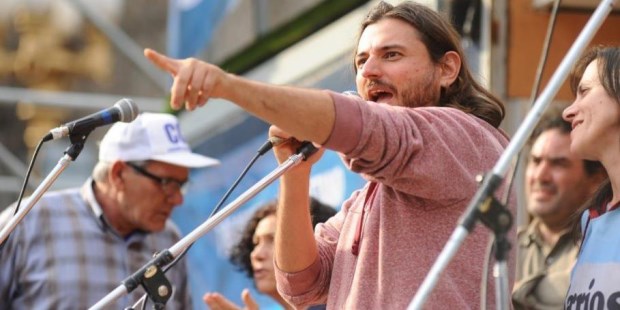 Denuncian una millonaria compra de papas del Estado a una cooperativa de Juan Grabois