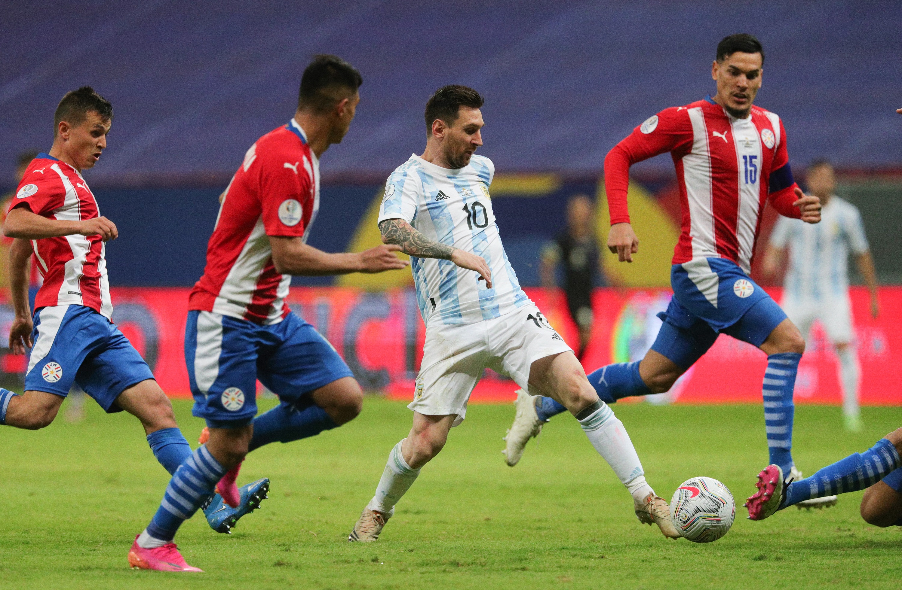 Copa América: Argentina le ganó a Paraguay y se clasificó a los cuartos de final