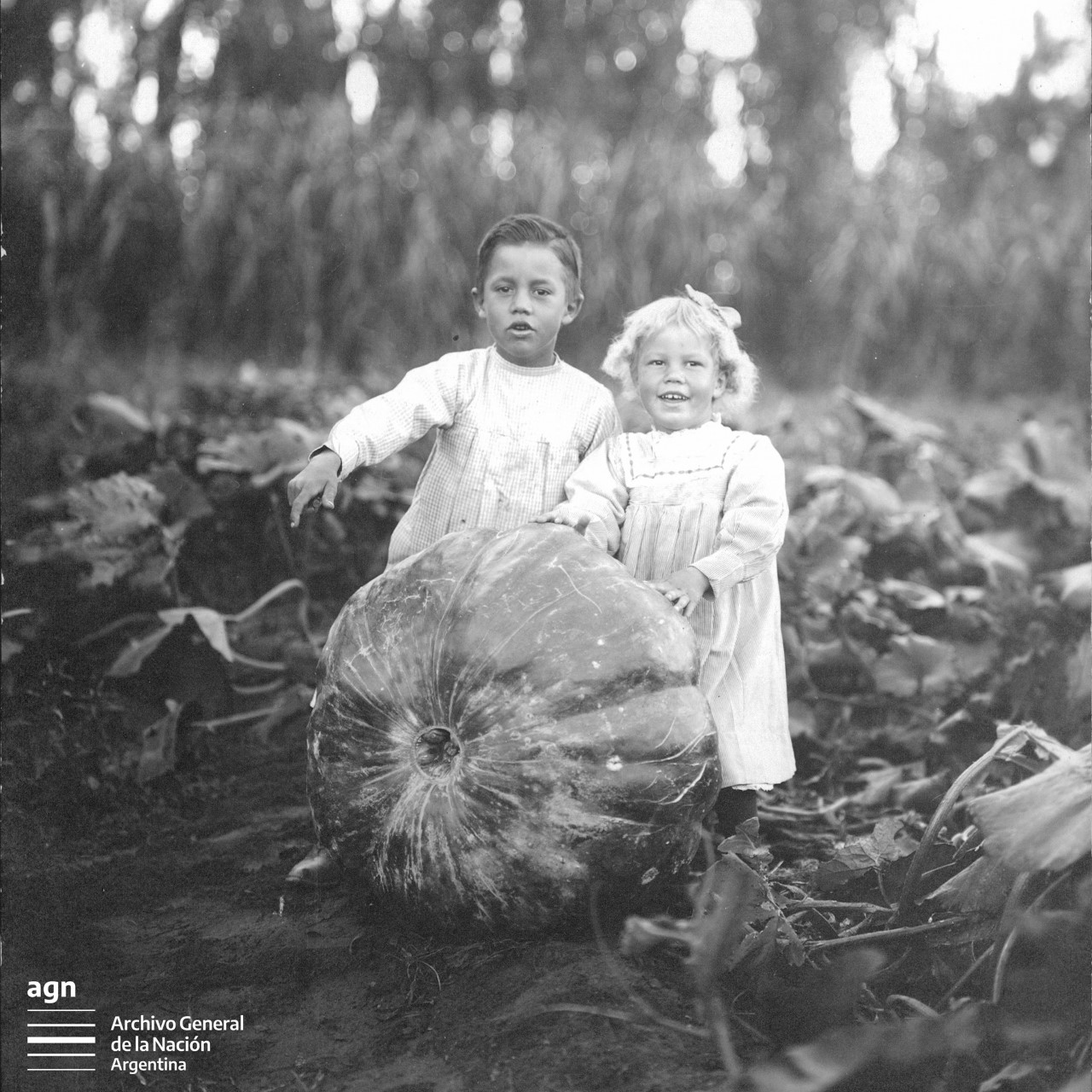 El Archivo General de la Nación desempolvó  una foto sanrafaelina de más de 100 años