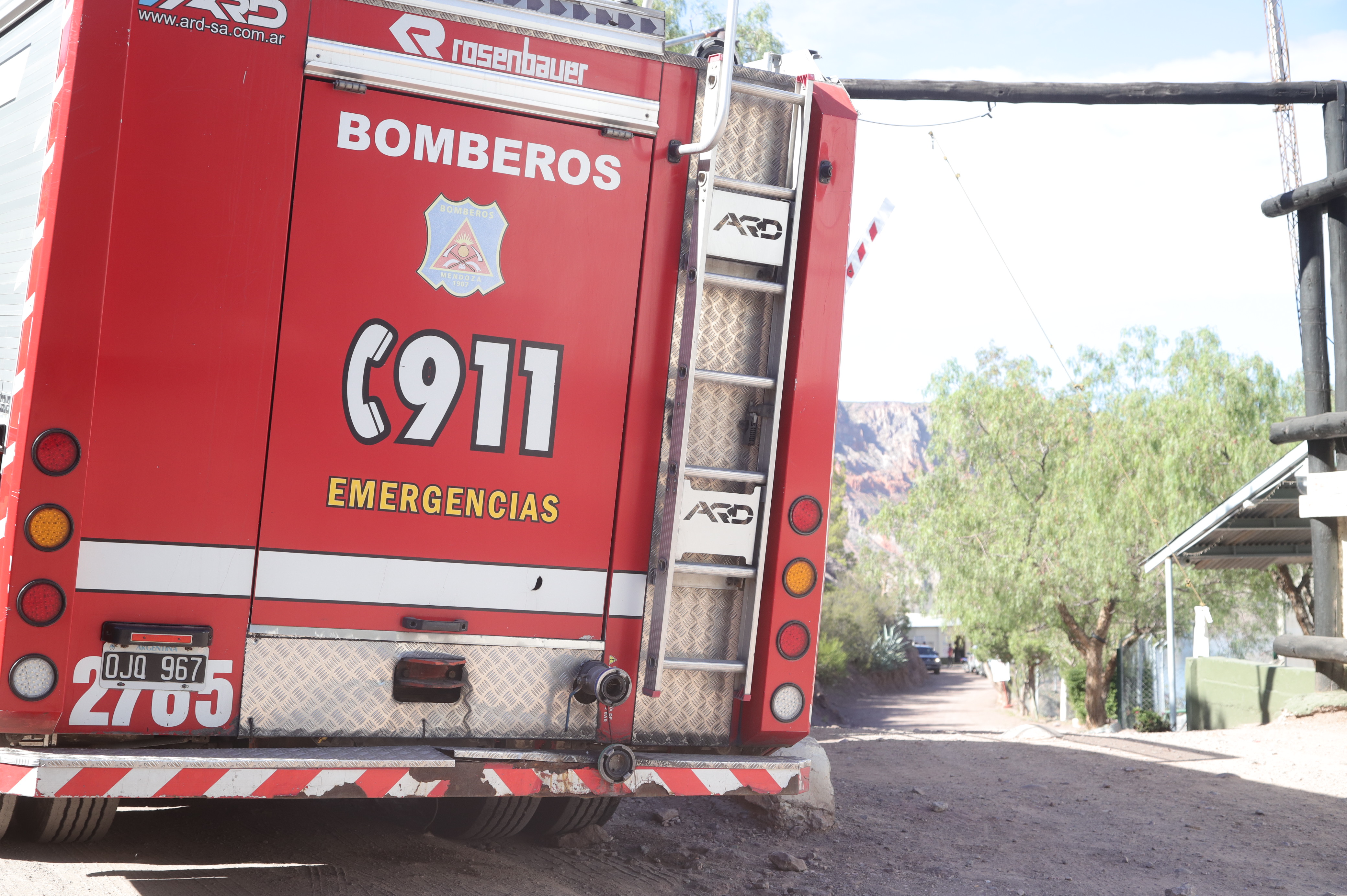 Se incendió una casa:  solo hubo que lamentar  daños materiales