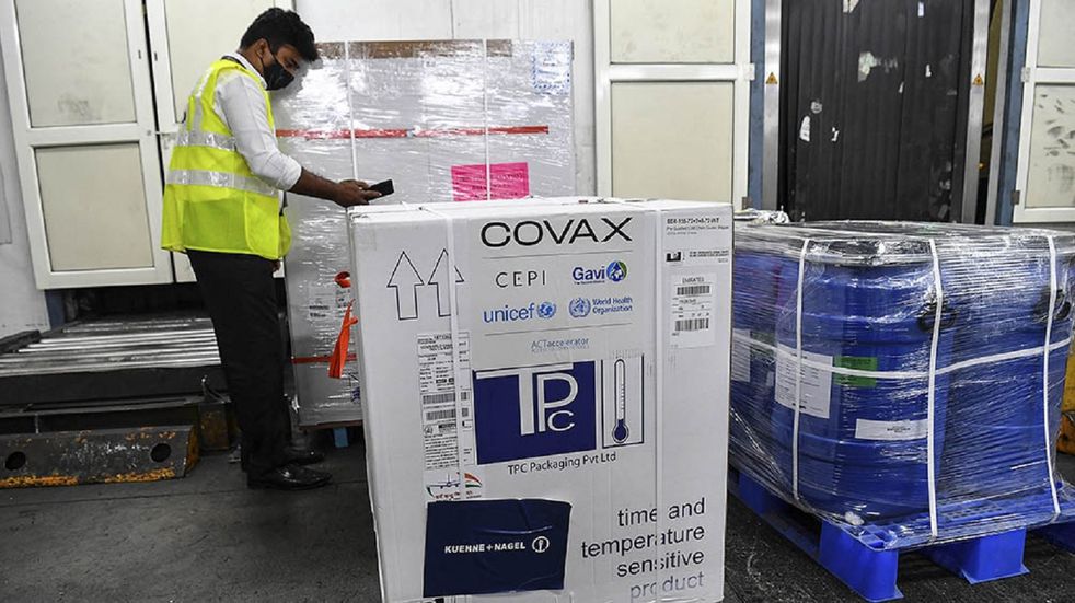 Estados Unidos donará millones de vacunas COVID-19 a Latinoamérica, pero ninguna fue aprobada en Argentina