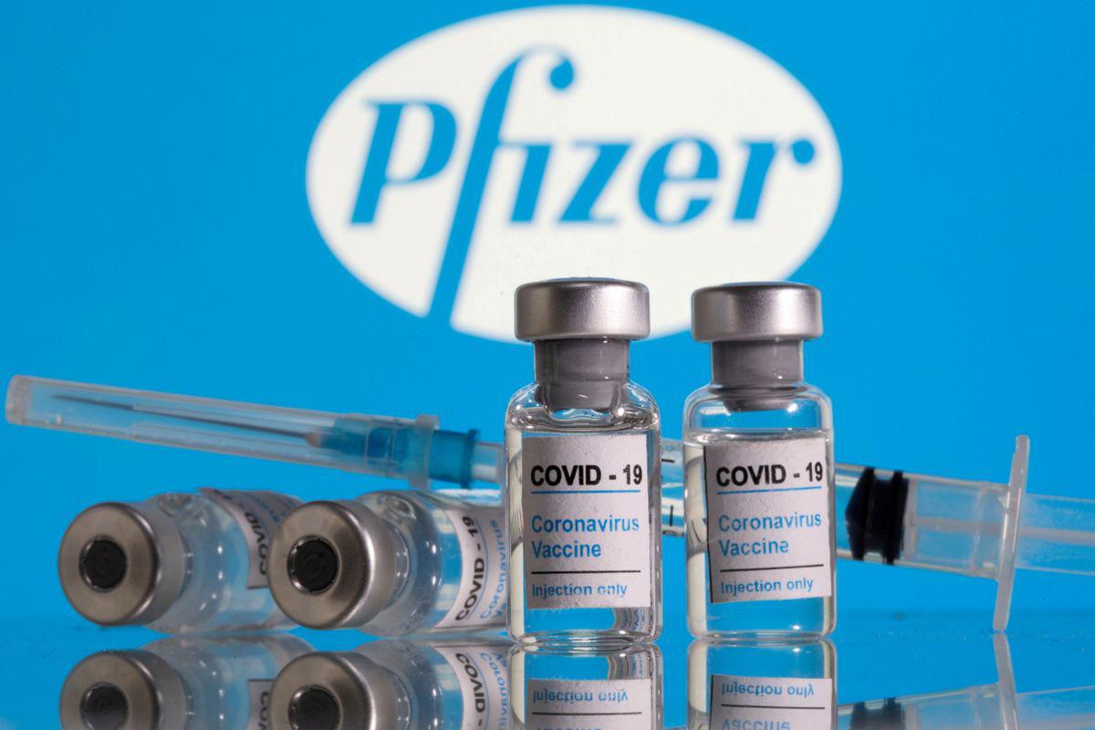 Pfizer le había ofrecido al Gobierno un contrato por 13 millones de vacunas contra el coronavirus