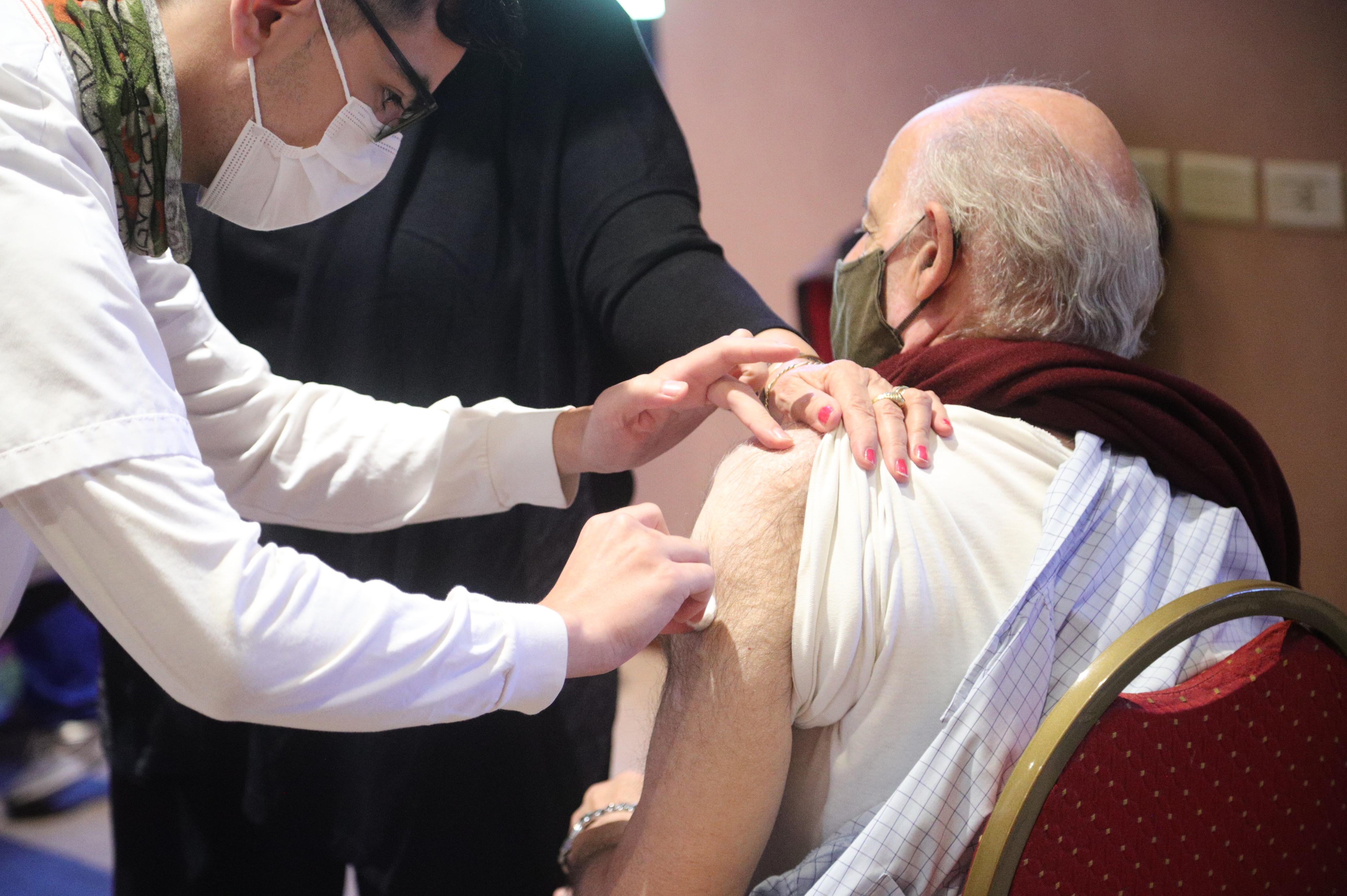 Piden informes sobre la vacunación  en los geriátricos de San Rafael