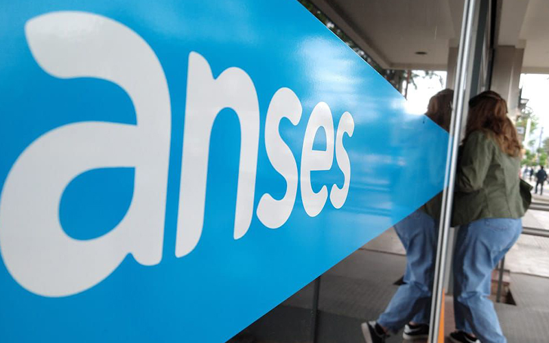 ANSES pagará hasta $13.000 a monotributistas: cuándo y cómo solicitarlo