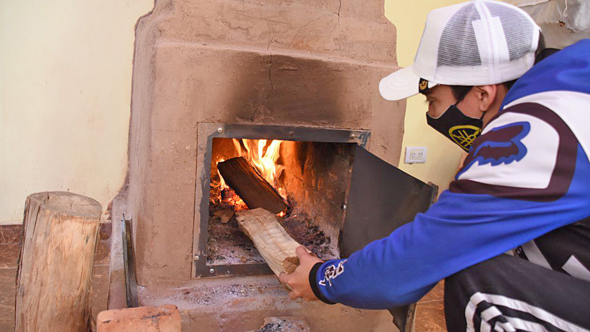 Calefacción a leña: la provincia sufre  desabastecimiento y aumento de precio