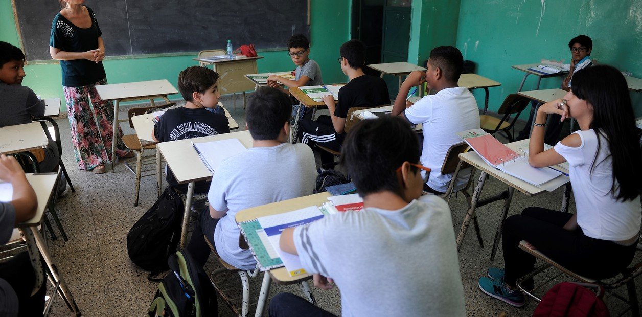 El gobierno nacional propone que los alumnos aprueben el 70% de los contenidos para promocionar