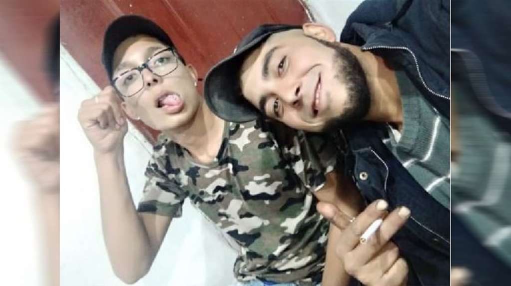 El doble crimen de los hermanos albañiles : creen que los mataron por una deuda de 14 mil pesos y una planta de marihuana