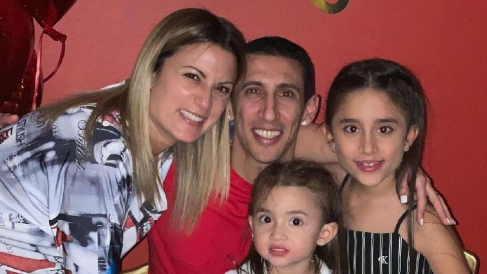 El emocionante reencuentro de Ángel Di María con su mujer y sus hijas