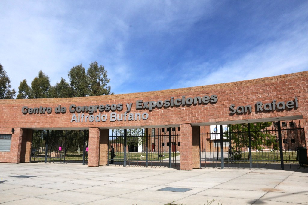 El teatro Roma  y el Centro de Congresos  forman parte del calendario  de vacaciones de invierno