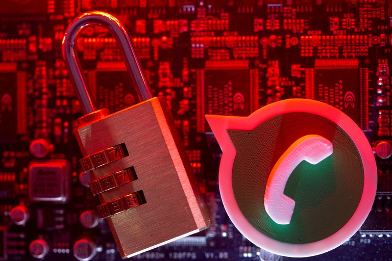 Estafadores se aprovechan de la ansiedad por vacunarse para robar cuentas de WhatsApp